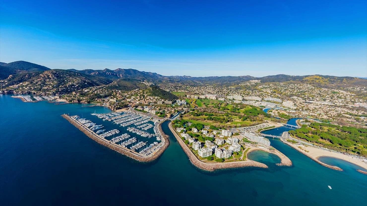 Bateaux à vendre à Mandelieu-la-Napoule
